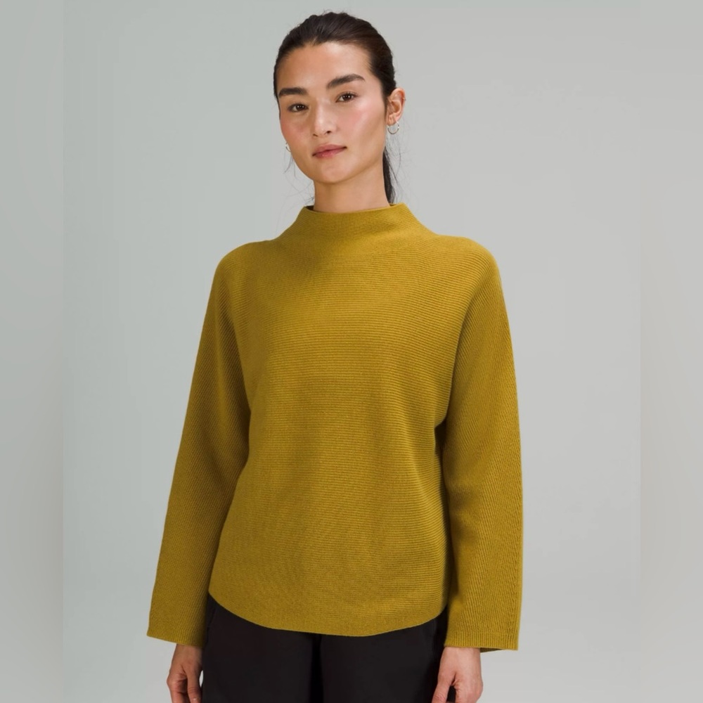 💕 Set of 2 LULULEMON sweaters $69 each gently used BOXY COTTON-BLEND SWEATER XS